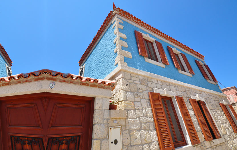 Taş Evler